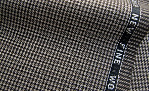 E[,r,wool,n,C[W